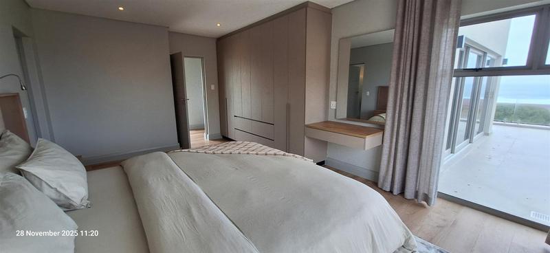 5 Bedroom Property for Sale in Outeniqua Strand Western Cape